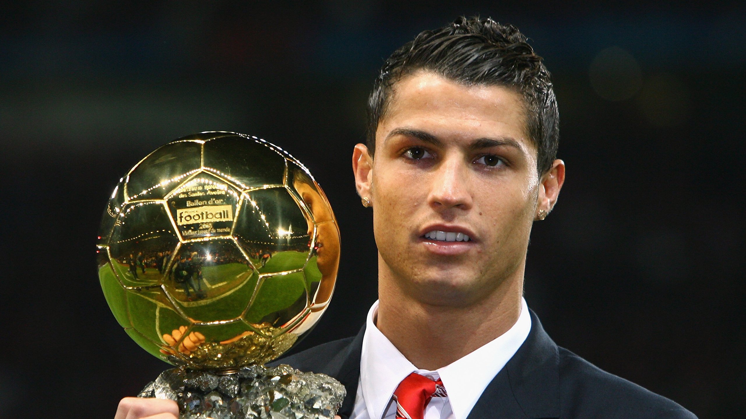 线上足球青训课程迎来爆发式增长，普及全民体育，足球特色学校线上培训注册